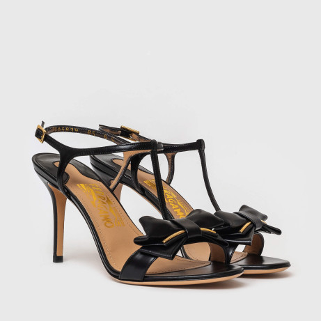 Босоножки Salvatore Ferragamo